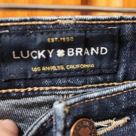 Lucky Brand Sweet Crop Jeans Medium Wash Stretch Mid-Rise Straight Crop Sz 8 - Picture 9 of 14